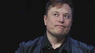 'Modo demoníaco, esquisitão infantilizado e engenheiro brilhante': biógrafo de Elon Musk revela perfil de bilionário em livro