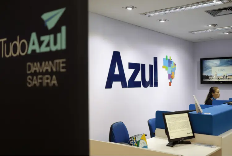 AZUL4