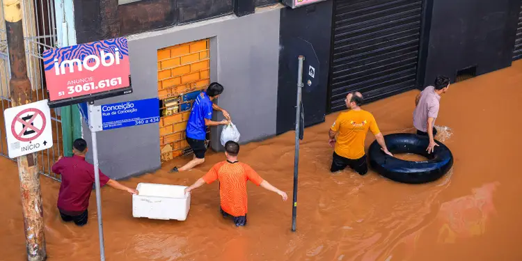 Auxilio Reconstrução